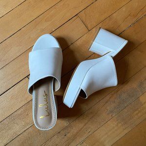 Lulu's Curtis White Platform Mules / Size 5 - NEVER WORN